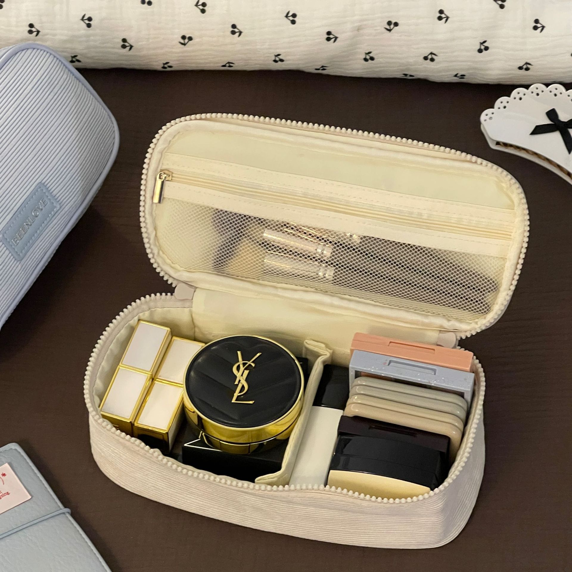 Nuevo bolso de maquillaje portátil, nuevo viaje de alta calidad, maquillaje de gran capacidad, almacenamiento de lavado portátil