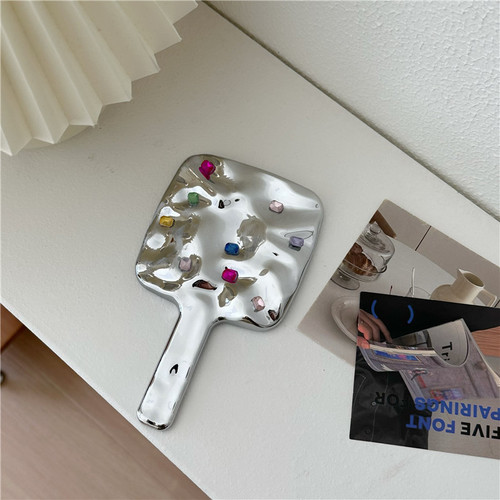 Hot girl with diamonds hand-held makeup mirror ins style high-end portable high-definition retro small mirror handle type makeup mirror