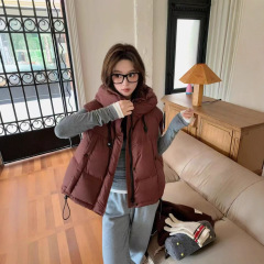 高端时尚休闲秋冬新款排骨轻羽绒女马甲连帽短款背心百搭外穿批发