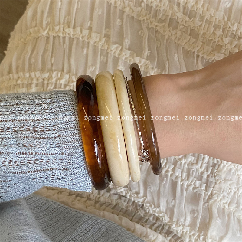 Korean Dongdaemun Female Frigid Style Bracelet Minimalist chic Acrylic Marble Retro Bracelet