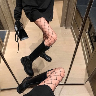 ���ĝO�W��Ȥ�Ըнz�m�Bѝ�m�͹žW�mŮ�U��������W���m�S�����l