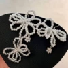 Asymmetrical earrings pearl, flowered