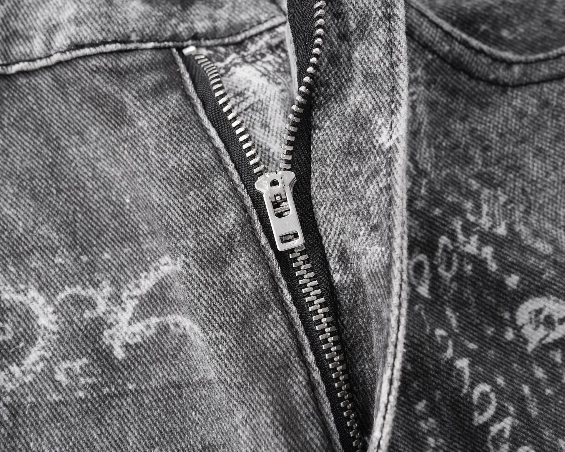 Jeans uomo gamba larga lavaggio boro con stampa digitale_voghion.com