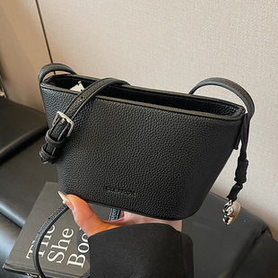 �nϵС����2026���ĘO���ٴ�μ�б���ŮС���֙C����֦�y������