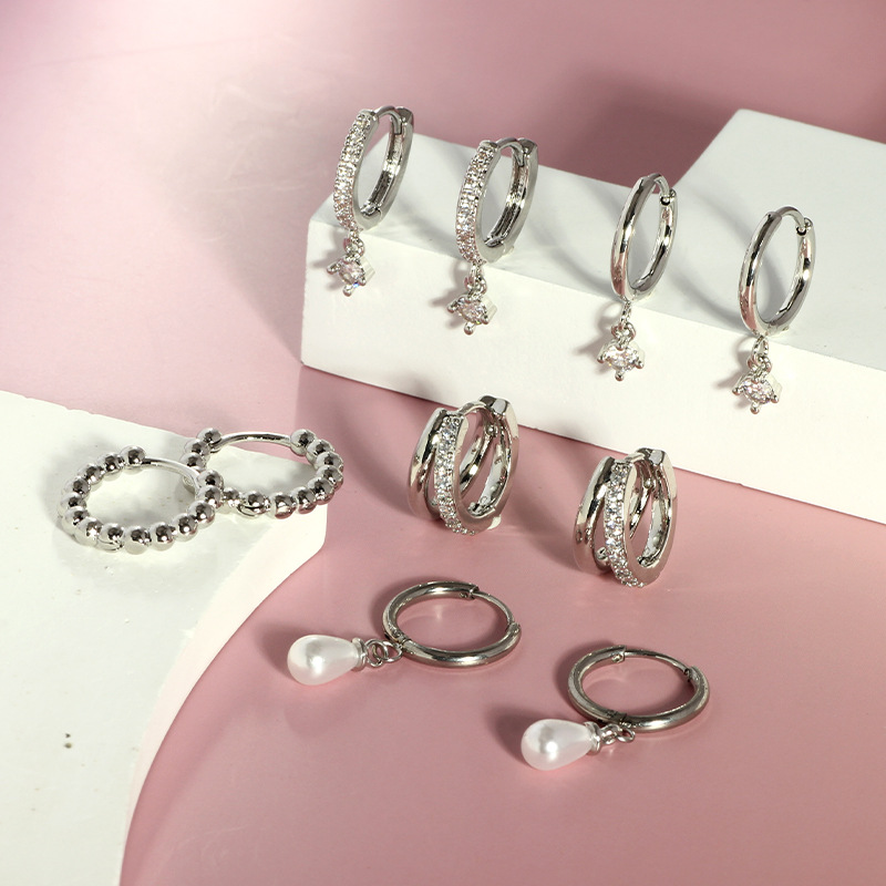 Stainless Steel Star and Moon Ear Cuffs High-End Earrings Ins Style Light Luxury Versatile Ear Clasps Wholesale detail image 9