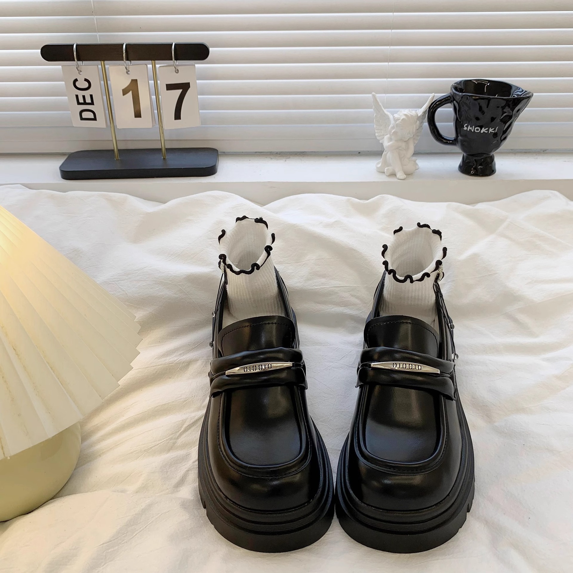 Women's Thick Sole Loafers Comfortable Casual Shoes For Autumn_voghion.com