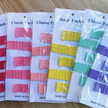 ins�W�t�ɐ��ǹ�ɫһ����Ů�l�A�����l���n��С��������߅�A�^�