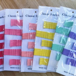 ins�W�t�ɐ��ǹ�ɫһ����Ů�l�A�����l���n��С��������߅�A�^�