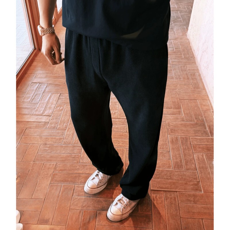 2026[Devil's Eye] Honeycomb-Patterned Anti-Wrinkle Breathable Ultra-Lightweight Casual Pants for Sports and Everyday Wear