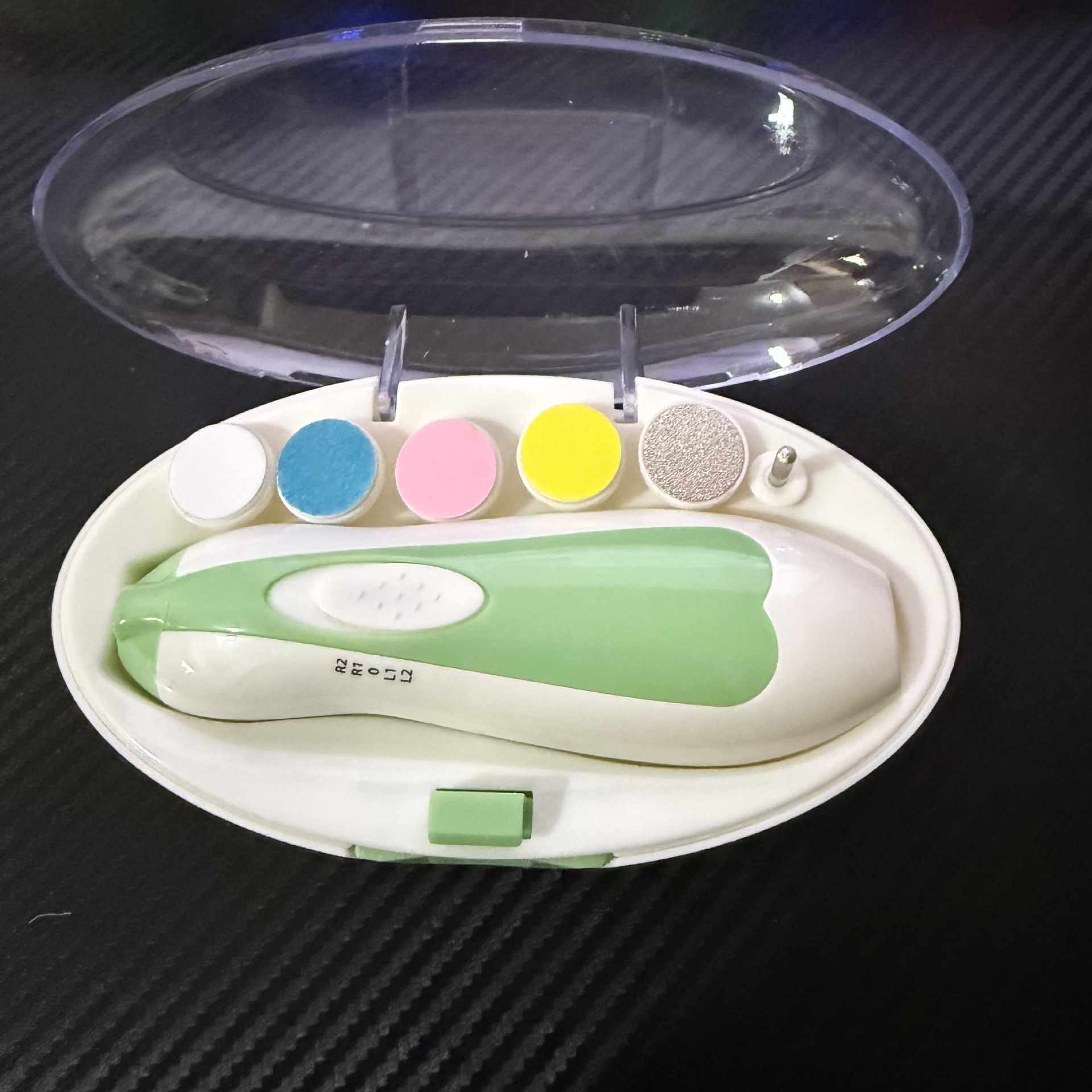 Esmalte de uñas verde