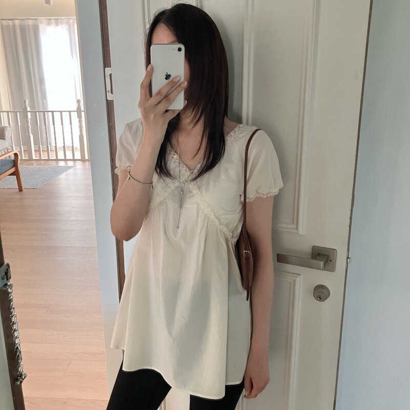Korean Chic Summer Retro Style Niche Design Cross Lace V-Neck Puff Sleeve Shirt Top for Women