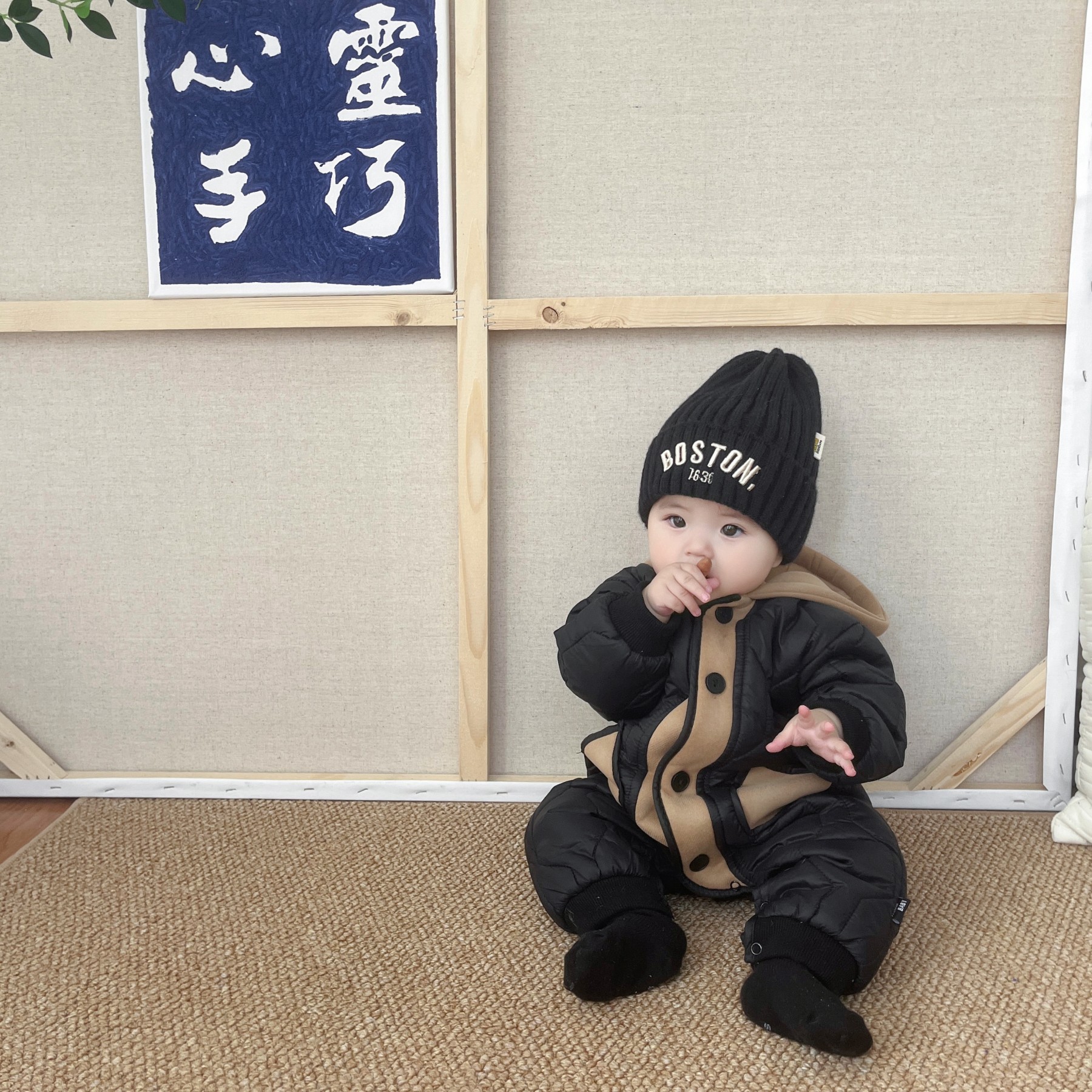 Ropa de algodón acolchada para niños recién nacidos mono infantil de algodón acolchado niños y niñas de invierno Bebé fuera forrado de lana mameluco de moda con capucha