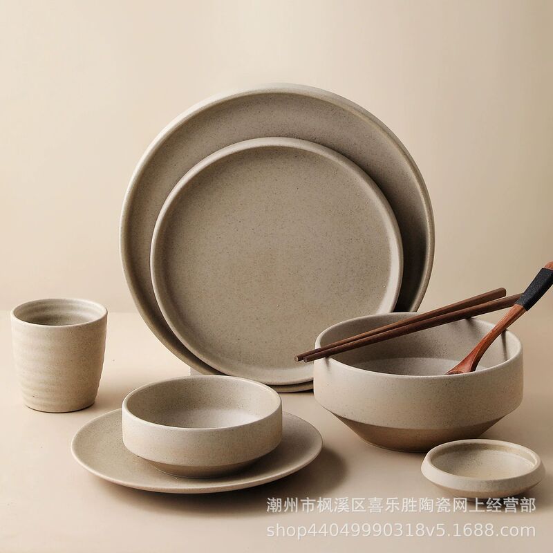Single-Serving Tableware Set for Guesthouses and Hotels, Ceramic Japanese Retro Wabi-Sabi Style Rustic Pottery Bowls, Plates, Rice Bowls, and Teacups