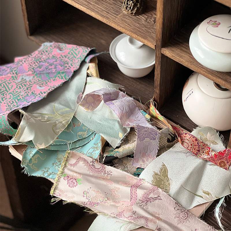 宋锦名刀口香云纱布头丝绸 异色萝布头 手工丝绸香云纱DIY