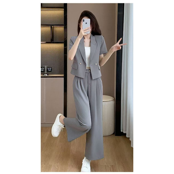 韩版小西装套装女2025夏季款时尚气质优雅显瘦修身短款两件套潮服|undefined