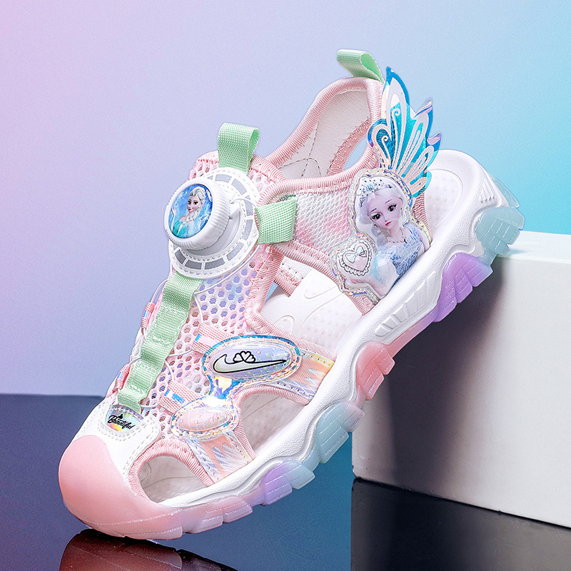 Summer style girls' sandals, girls' holey shoes, children's toe-capped beach shoes, rotating buckle student shoes, cute princess 