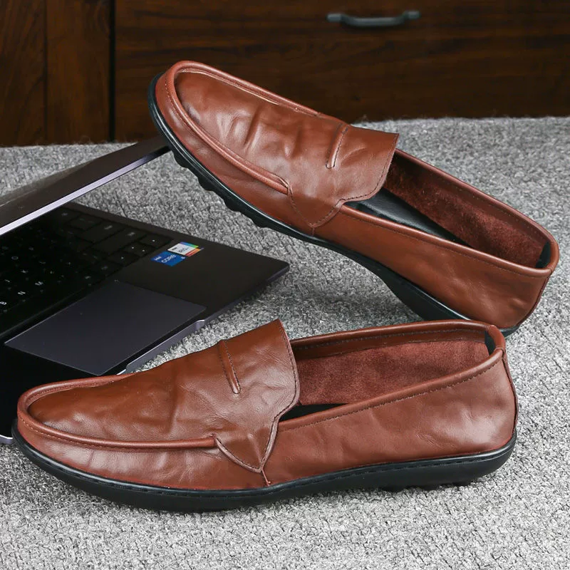 Мужские повседневные кожаные туфли, новый трансграничный стиль, удобные кожаные туфли для вождения, универсальная мужская обувь, мягкие кожаные лоферы, повседневная обувь.