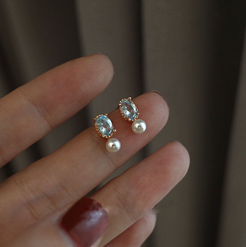 1g Weight 925 Sterling Silver Ear Needle Material Zircon Inlay Material Ear Studs Classification 1 Pair Quantity 1 Pair 925 Sterling Silver Zircon 925 Sterling Silver Earrings Geometric Ear Studs