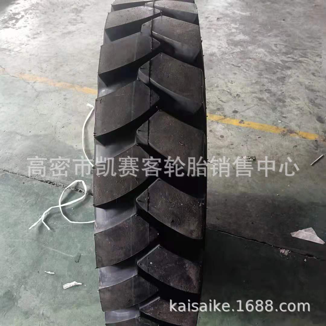 驰达通挖沟机轮胎9.00-20人字加宽加深花 900-20挖机轮胎厂家供应