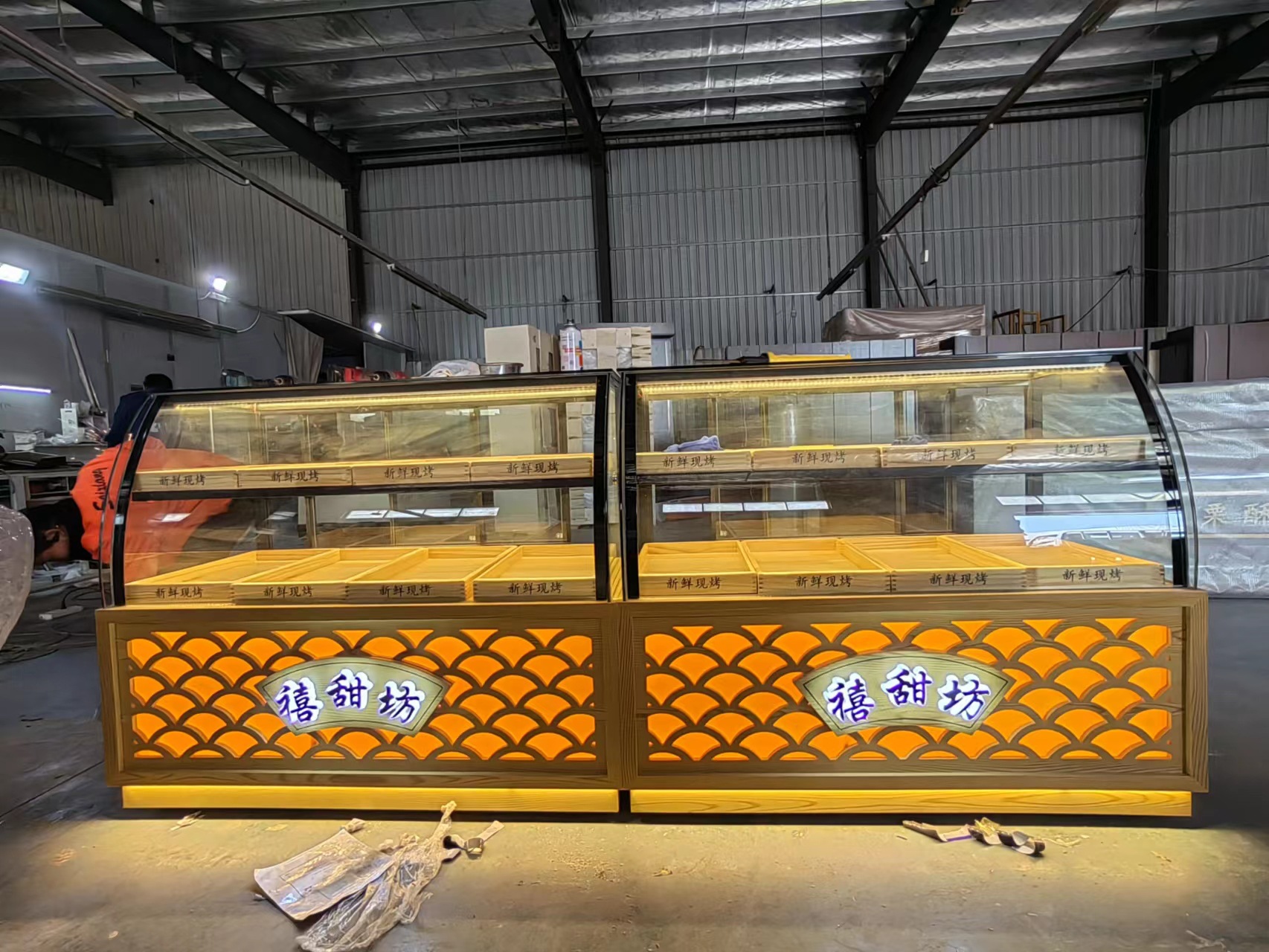 곡선형 페이스트리 캐비닛/m 공식 표준