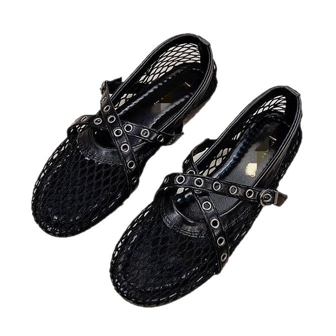 Zapatos de malla superficial franceses para mujeres versátiles 2026 verano nuevo fondo plano hueco no se cansa de la falda de pies negros zapatos Mary Jane