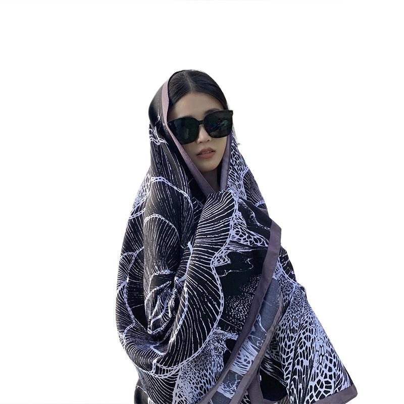 Estilo coreano nueva bufanda de algodón y lino negro Rosa primavera y verano Toalla de playa delgada bufanda de Chal exterior de viaje