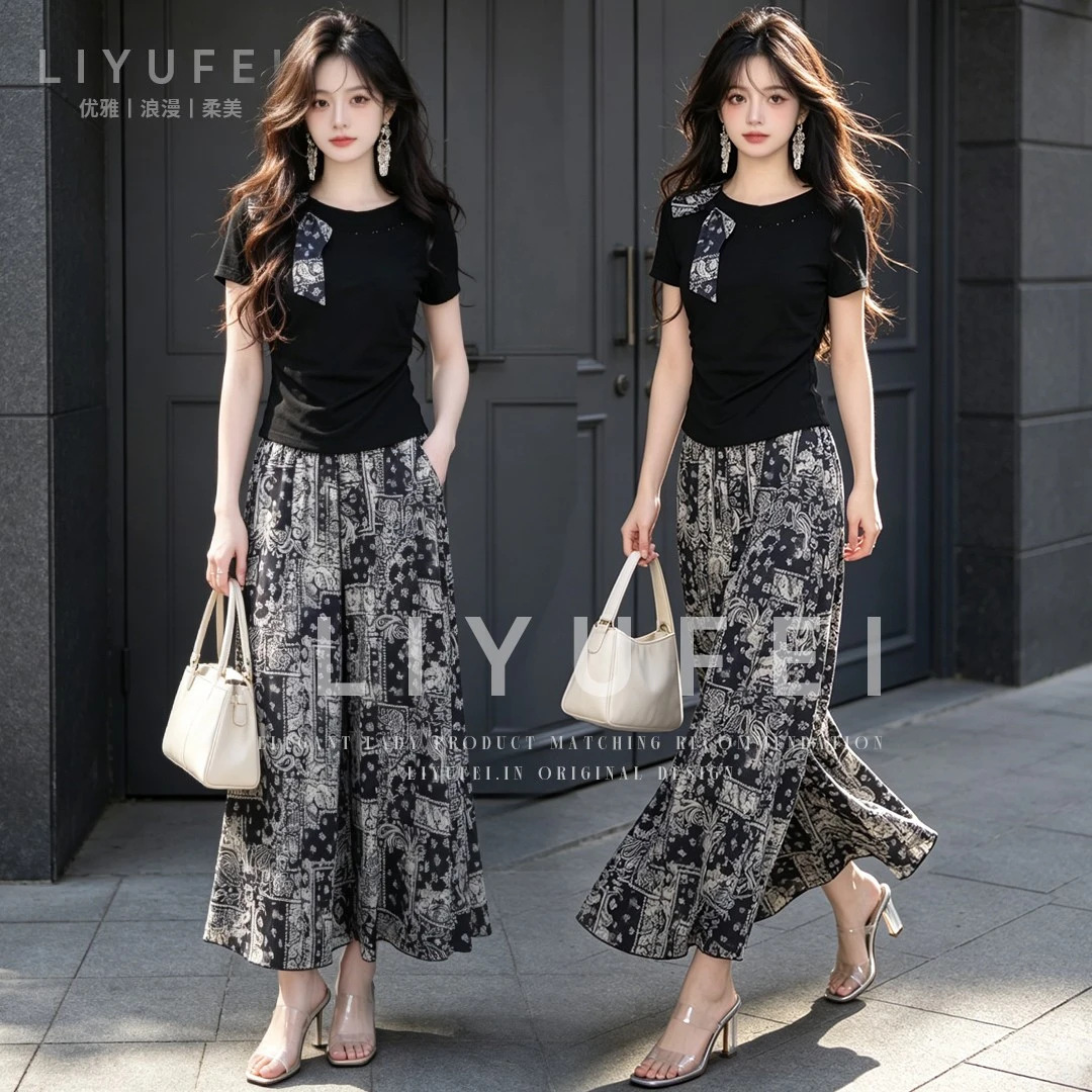 Summer New Casual Fashion Suit for Women, Stylish Round Neck Short-Sleeved Loose-Fitting, Stylish and Versatile Two-Piece Skirt Set