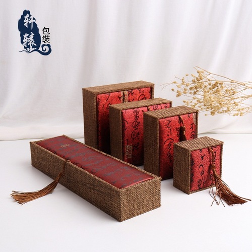 Red calligraphy tassel jewelry box Chinese retro hemp material ring pendant bracelet necklace box gift box