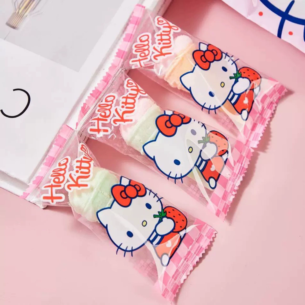 Баилиця Hello Kitty, hello kitty, хлопок клубника, 180G