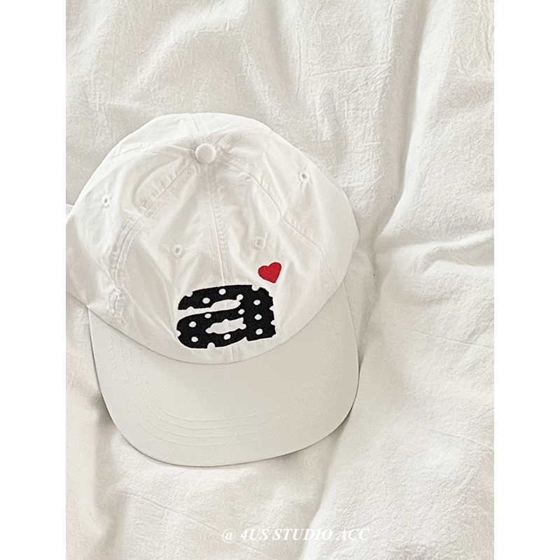 韓国のigブロガーと同じスタイルの女性用平つば野球帽、夏用、速乾性、通気性、愛の刺繍入りひさしキャップ、小顔効果|undefined