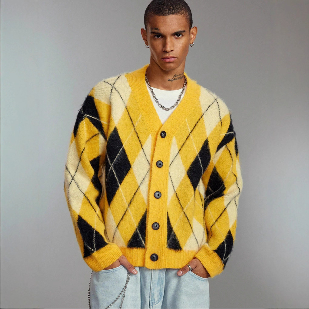 Inspirierter Argyle-Strickcardigan – V-Ausschnitt, Oversized-Passform, Unisex-Pullover aus Acrylmischung für lässige Outfits und Partnerlooks_voghion.com