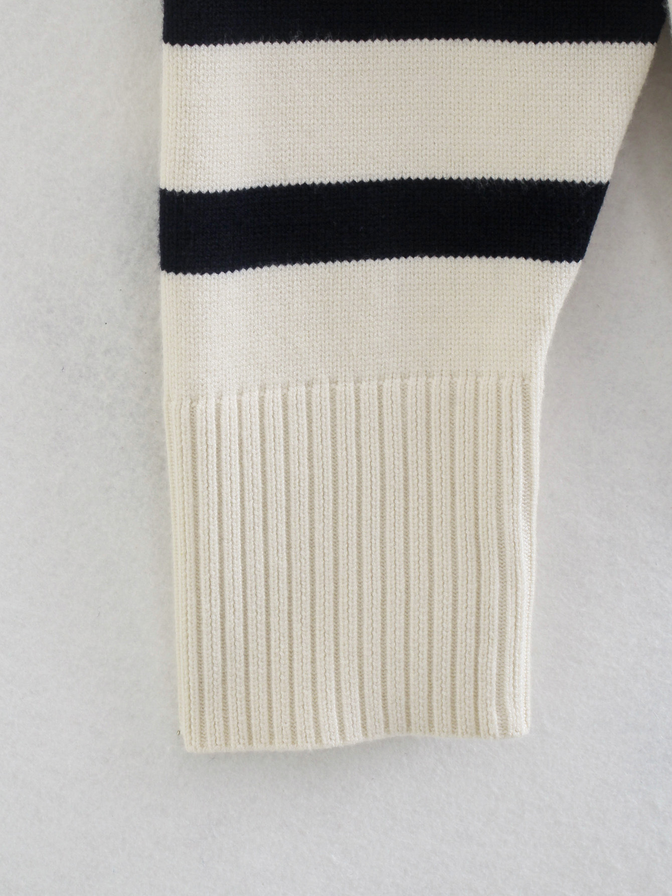Pullover Sweater Image 11