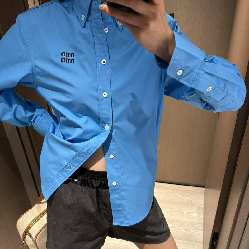 「Top Version」-Miu Style Boyfriend Shirt, Age-Reducing Versatile Design, Micro-Label Embroidery, Same Style for Both Men and Women