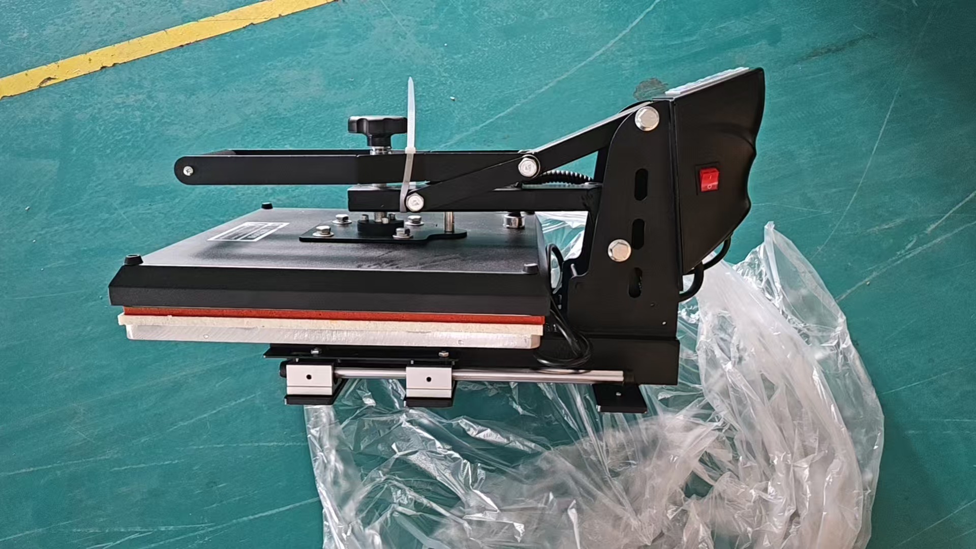 40 * 60CM máquina de transferencia térmica de alta presión de placa plana fuente de fábrica de prendas de vestir máquina de impresión de sublimación térmica