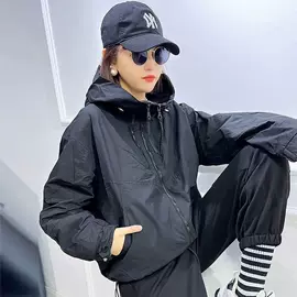 其他短外套;羽绒服;棉衣