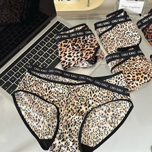 ���y��ѝŮ�е����o�۱��z��ѝŮʿ���A�α���c͸����������ѝ