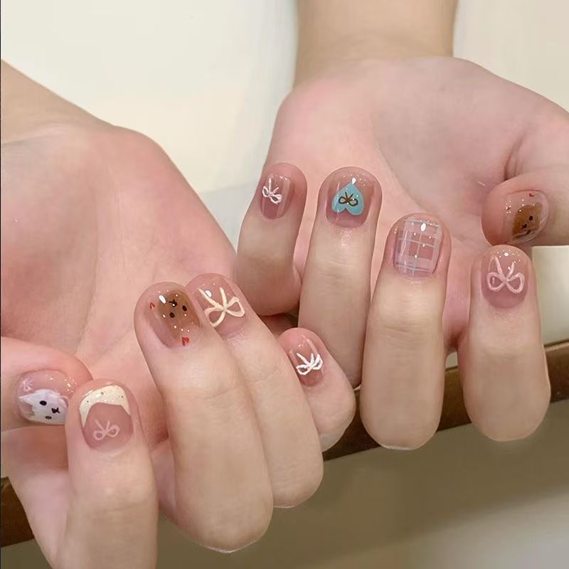 【ケーキが大好きなクマさん】水玉キャットアイウェアラブルネイル、キュートなショートビーニーマニキュア、デイリーに優しく美白|undefined