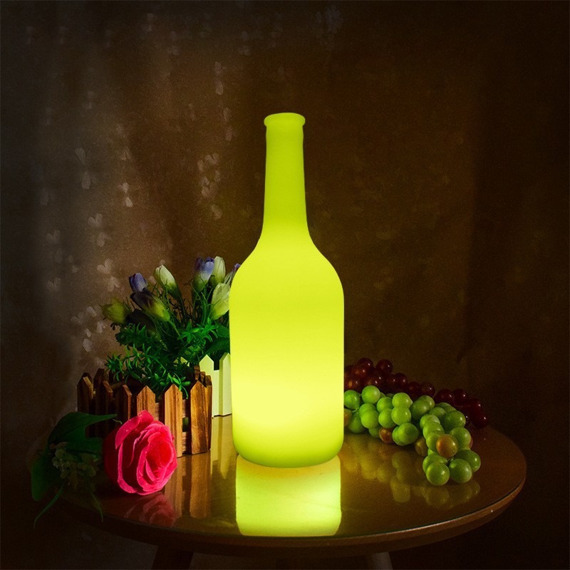 Transfronteriza LED decoración creativa de botellas de vino restaurante discoteca bar lámpara de mesa atmósfera lámpara decoración lámpara de noche