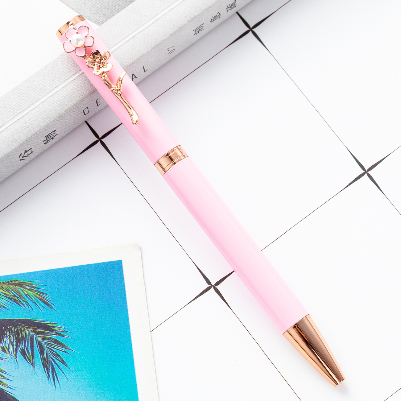 Nuevo color flor pluma clip perla bolígrafo creativo moda multicolor regalo publicidad pluma puede imprimir logo metal pluma