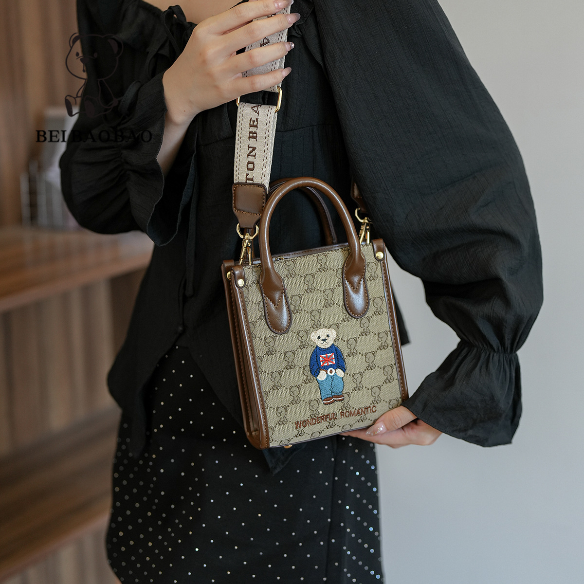 Women's Bags new trend all match handbag embroidered bear casual shoulder messenger bag female_voghion.com