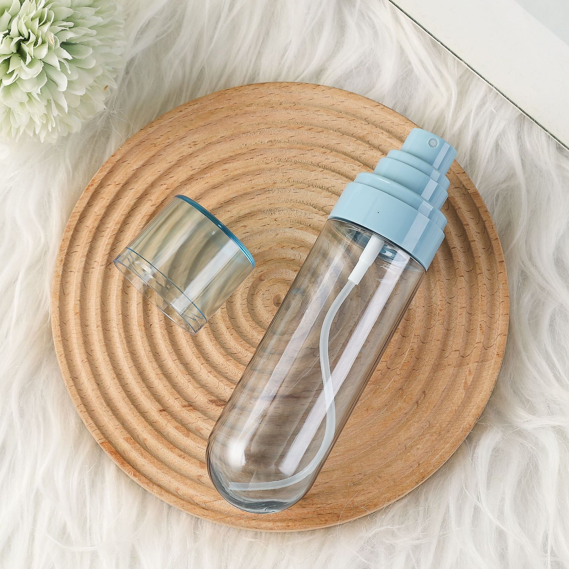 Botella de spray de niebla ultrafina de maquillaje fijo invertido Botella de spray cosmético hidratante facial de alta gama Botella de spray pequeña portátil