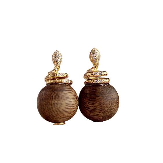 Natural Hainan Qinan agarwood money snake sterling silver buckle pendant jewelry live supply cross-border e-commerce