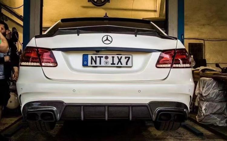 Suitable for Mercedes-Benz E-Class W212 Modification to E63 Front and Rear Bumpers, Carbon Fiber Front Lip, Side Skirts, Rear Lip, Rear Wing, and Hood