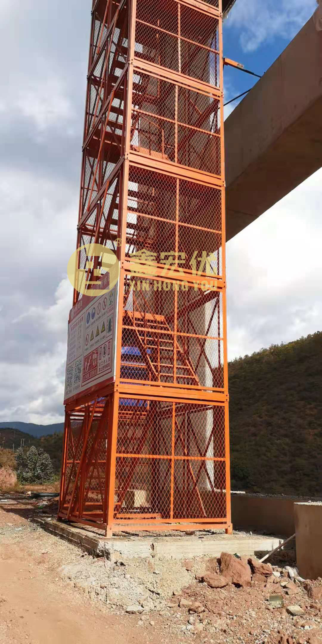 安全梯笼 安全爬梯 基坑桥梁施工安全通道 厂家直销 鑫宏优