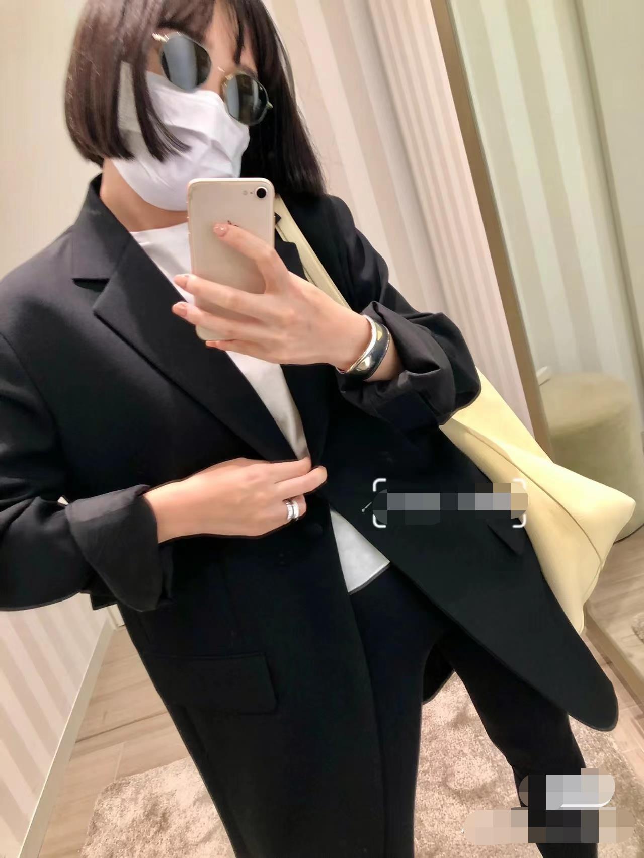 In-Stock Aw American Minimalist Style Loose-Fit Wool Blazer for Women