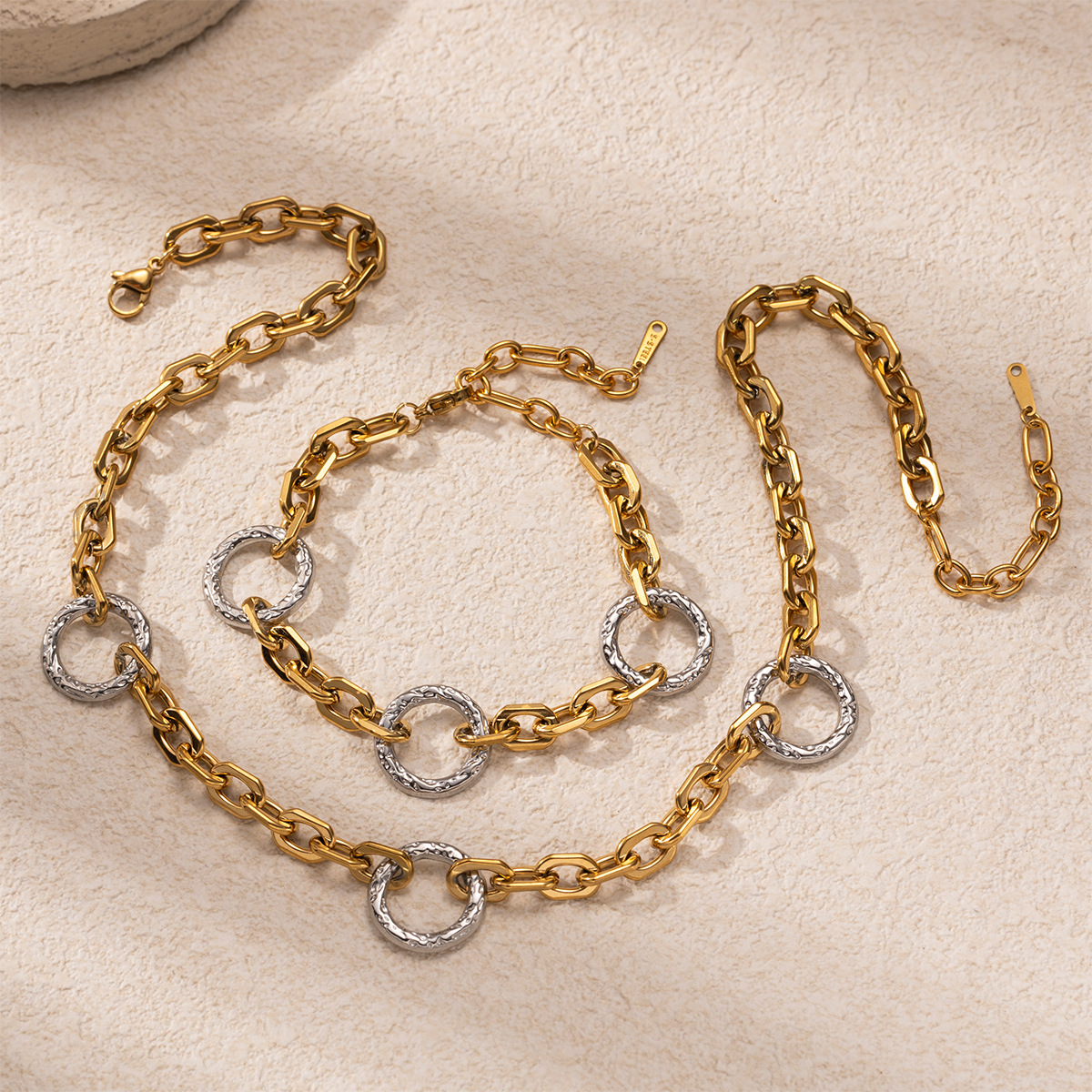 Tena Collar de línea de acero inoxidable europeo y americano Pulsera de alta calidad que no se desvanece Joyas de acero inoxidable Joyas transfronterizas
