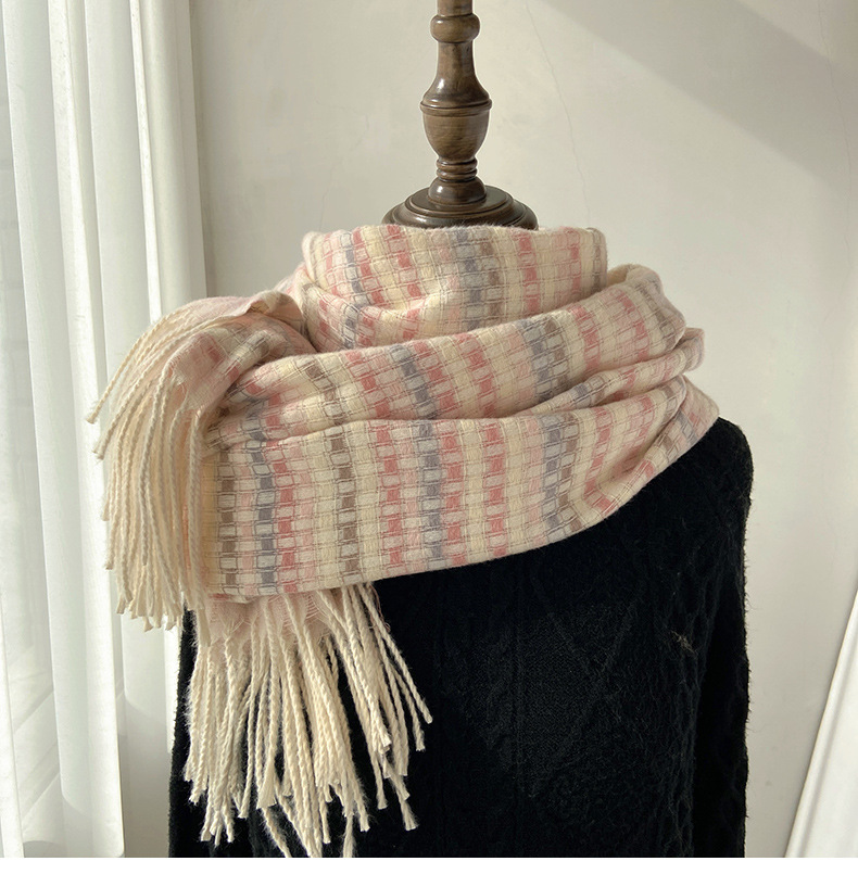 Women's Fashion Lattice Polyester Tassel Winter Scarves display picture 5