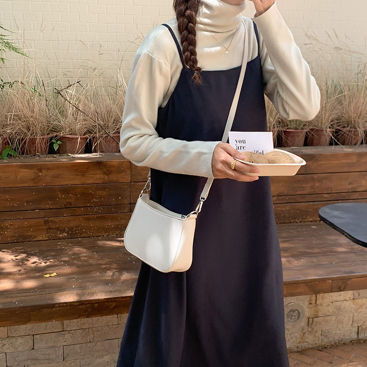 New niche design with high-end underarm stick bag, street PU single shoulder handbag, women's trend_voghion.com