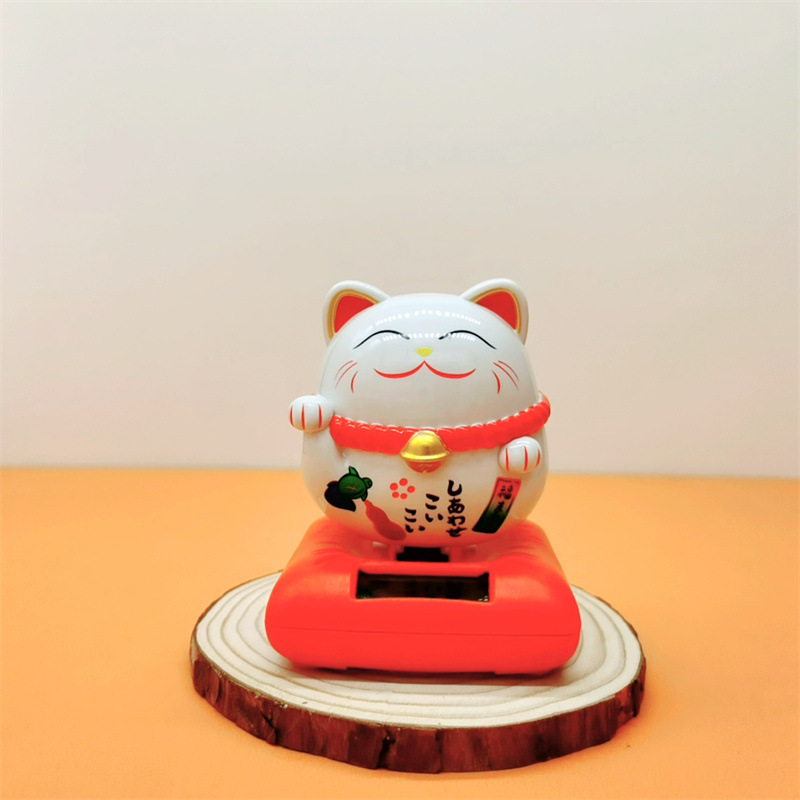 Cross-border creative solar fortune cat decoration car dashboard with cute decoration car supplies