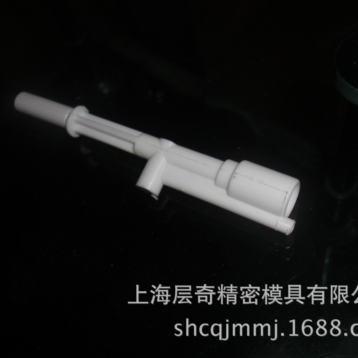 提供手板加工 塑料轮子成型加工 塑料模具加工 产品组装 喷漆印刷